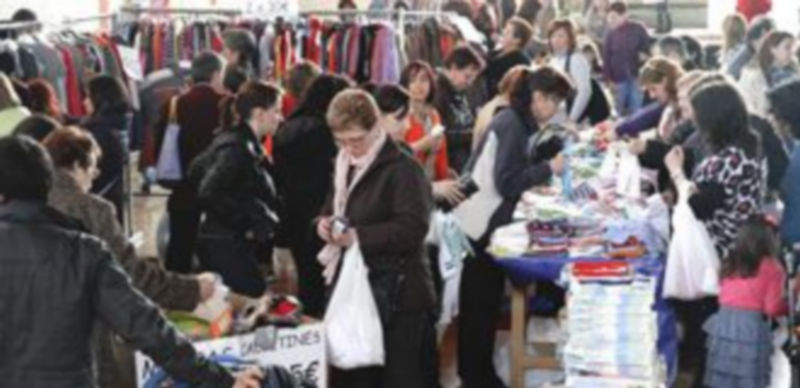 El polideportivo municipal acoge la celebración de esta cita que celebrará su novena edición. / Gabriel Gómez