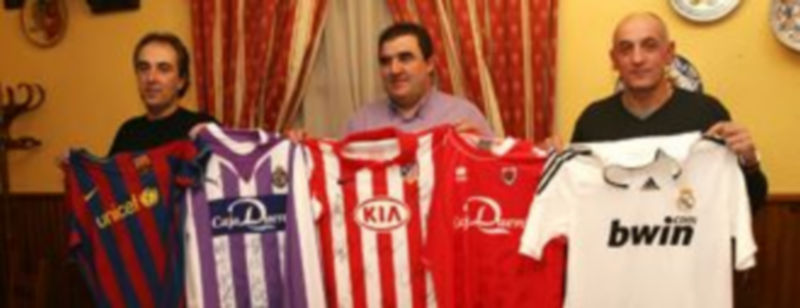 Los presidentes de las tres peñas organizadoras durante la presentación de la campaña./Gabriel Gómez