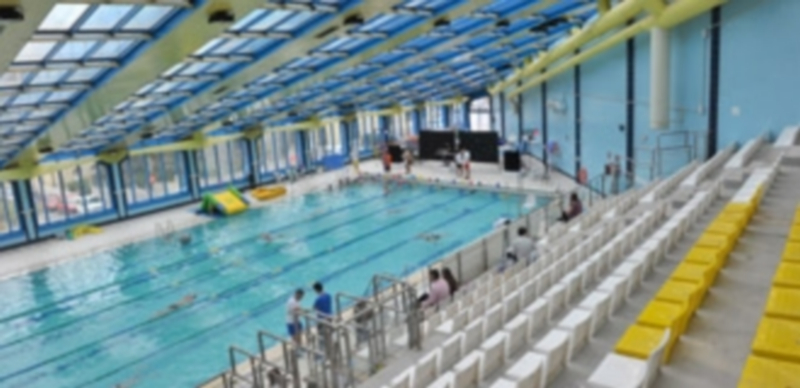 Instalación de la piscina municipal José Carlos Casado. / Kamarero