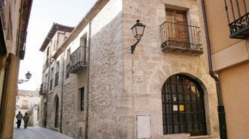 Tanto el taller como la exposición se desarrollarán en la Casa Joven Carchena / Gabriel Gómez