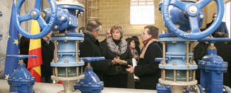 La vicepresidenta de la Junta fue la encargada de inaugurar en marzo el nuevo depósito./Gabriel Gómez