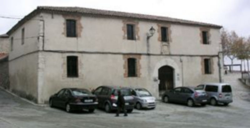 La Escuela de Educación de Adultos tiene su sede en el Antiguo Estudio de Gramática. / Gabriel Gómez.