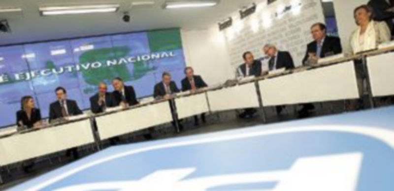La plana mayor del Partido Popular se reunió más tiempo de lo previsto