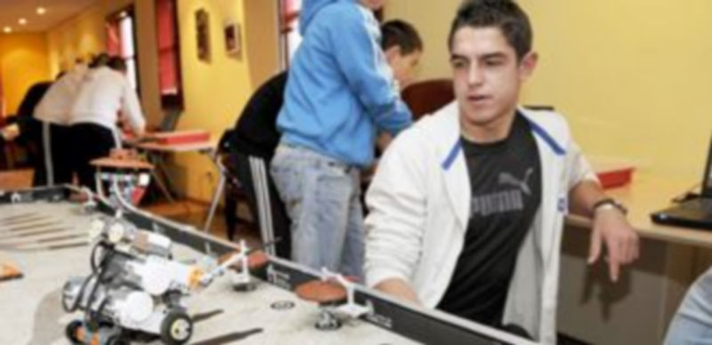 Un taller organizado en la Escuela Municipal de Animación y Tiempo Libre. / Alberto Benavente