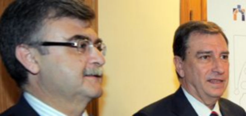 El director de Universidades y el consejero de Educación en una imagen de archivo/E.A.