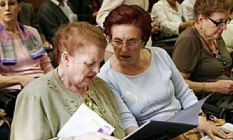 Alumnos durante la apertura del curso. / Gabriel Gómez