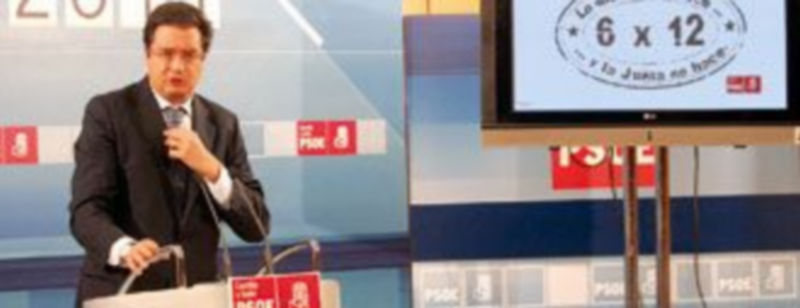 Óscar López comparece ante los medios de comunicación tras la reunión de la permanente de la comisión ejecutiva autonómica. / Ical