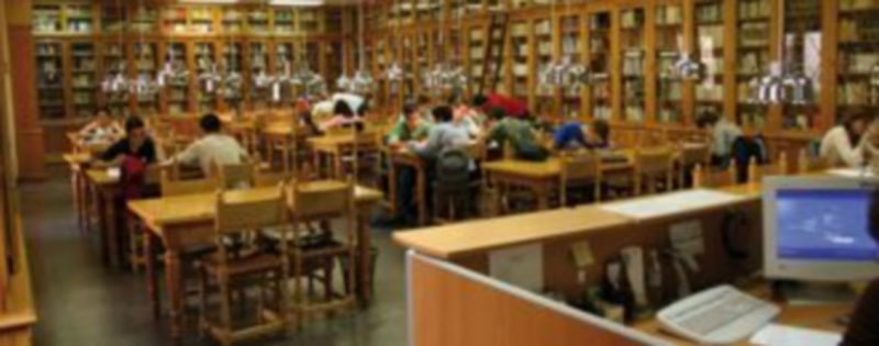 Las salas de la biblioteca del Palacio de Mansilla cuenta con más de 280 puestos de lectura y consulta./ El Adelantado