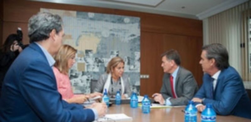 Unos 1.000 refugiados llegarán a la región en los próximos dos años 1 La vicepresidenta de la Junta