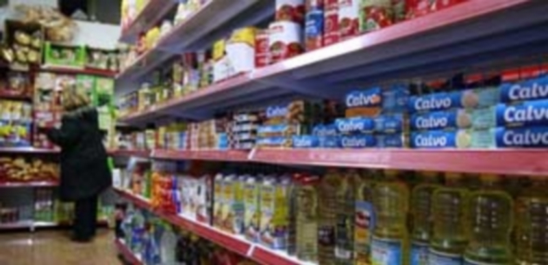 La región gasta 1.570 euros anuales por persona en alimentación 1 Los hábitos de uso de los alimentos en el hogar revelaron que se cocinan menús “más ligeros y sencillos” y que el canal preferido de compra “es el supermercado”. / E.P.
