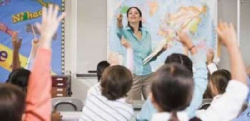 Las actividades formativas combinarán actuaciones de carácter regional y provincial y se estructurarán en cuatro módulos. / E. P.