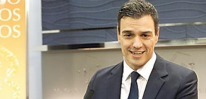 Sánchez acepta las condiciones de Rivera para alcanzar un acuerdo 1 Pedro Sánchez durante la rueda de prensa ofrecida en el Congreso. / EFE