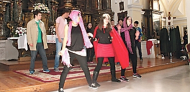 Ensayo general del musical que se representará el domingo. / C. N.