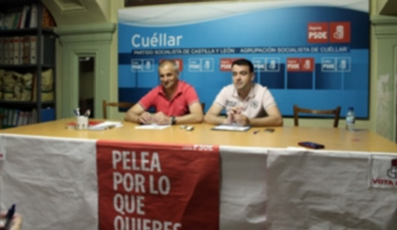 Los miembros de la agrupación socialista de Cuéllar reclaman también las cuentas de los pasados festejos taurinos./ C.N.