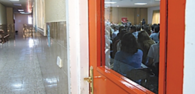 Entre las medidas para favorecer la calidad de la enseñanza destacan la dotación de recursos en centros concertados. / E. P.