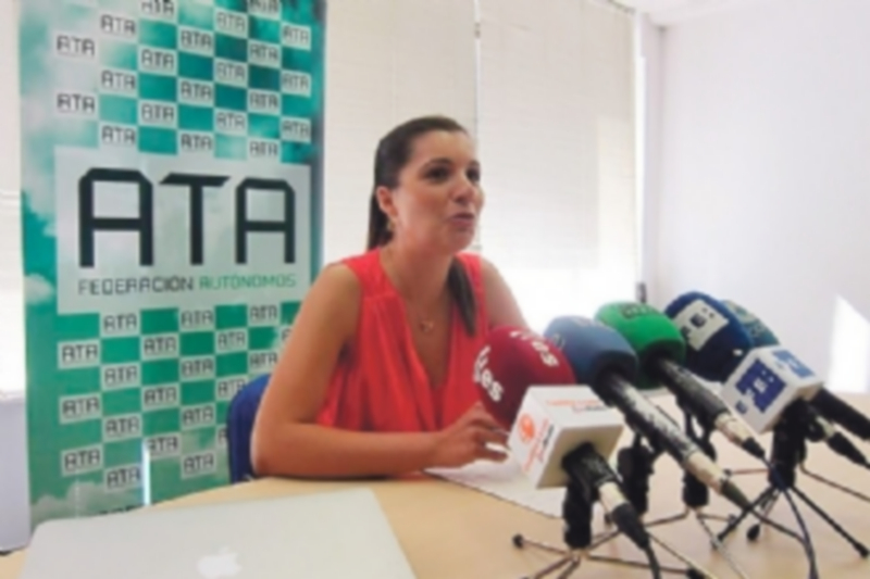 Los autónomos piden a la Junta estar en el diálogo social y la CES 1 La presidenta de la ATA