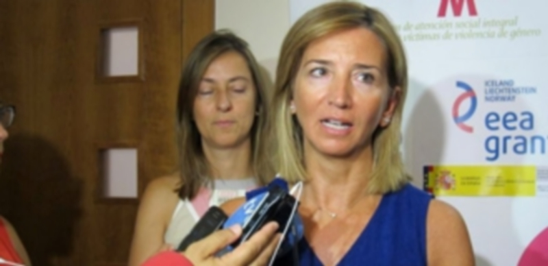 Las mujeres maltratadas en la región tendrán un expediente único 1 La consejera de Familia e Igualdad de Oportunidades