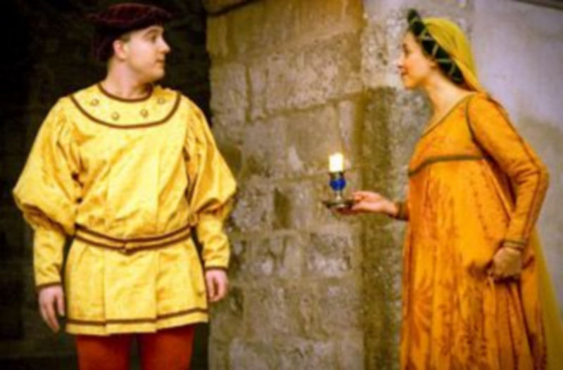 Las visitas teatralizadas al Castillo se pusieron en marcha con el Plan de Dinamización Turística . /Gabriel Gómez