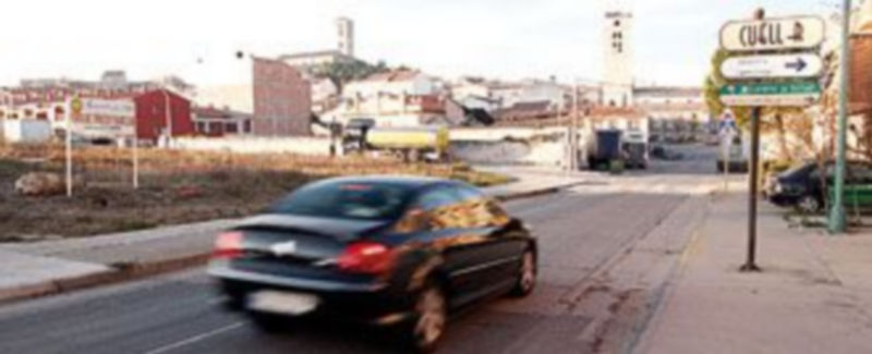 El proyecto de mejora de la A-601 no incluye finalmente la conexión de la carretera de Arévalo con la autovía. / G.G.