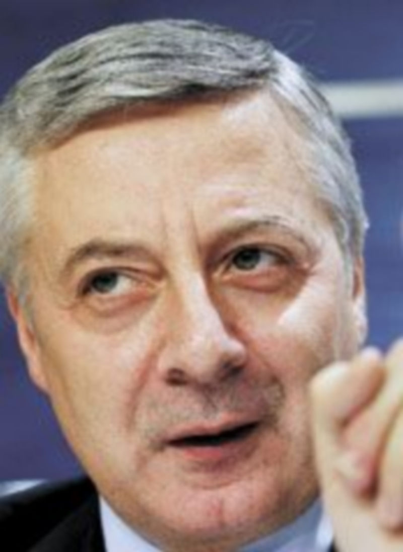 El exministro Blanco está siendo investigado en relación a una presunta trama para la obtención de ayudas públicas. / Reuters