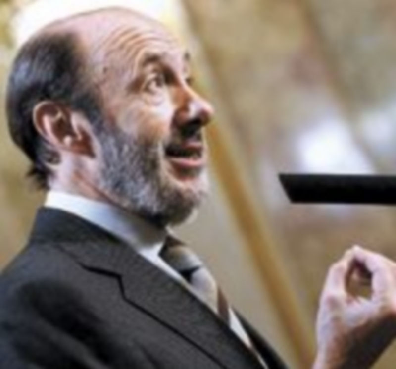 El vicepresidente primero del Gobierno y ministro del Interior