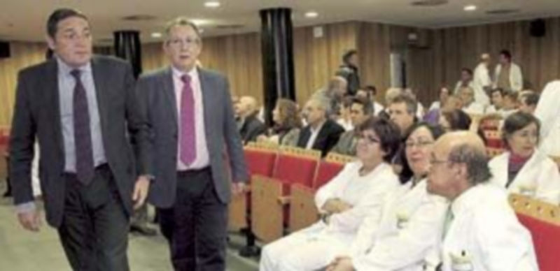 El consejero de Sanidad