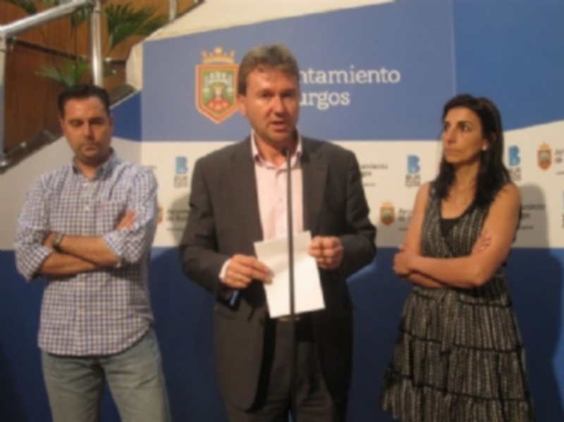 Burgos tendrá un parque de viviendas para afectados por los desahucios 1 El alcalde de Burgos