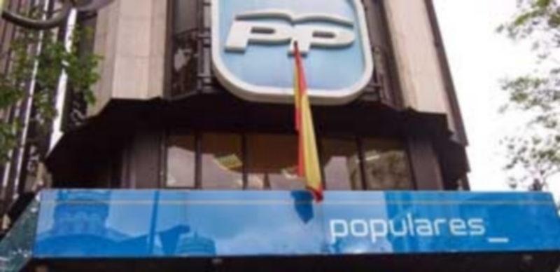 La cantidad fijada como fianza por De la Mata responde al montante defraudado en la reforma de la sede de Génova. / lcs