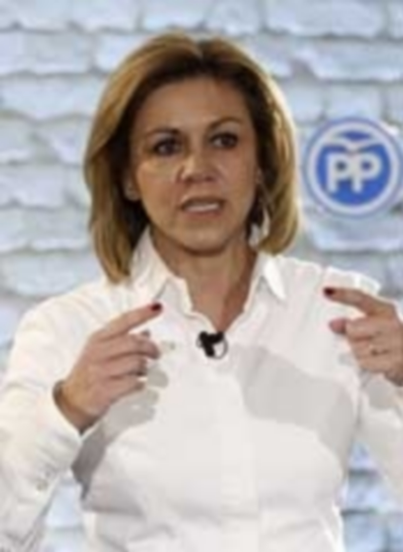 Cospedal afirma que el PP está dispuesto a “hacer concesiones” 1 María Dolores de Cospedal en su intervención en un encuentro con militantes. / Efe