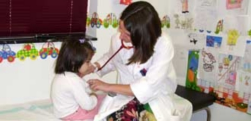 La Junta comienza a suministrar la nueva vacuna contra la varicela 1 Los niños de 15 meses serán vacunados contra la varicela. / Europa Press