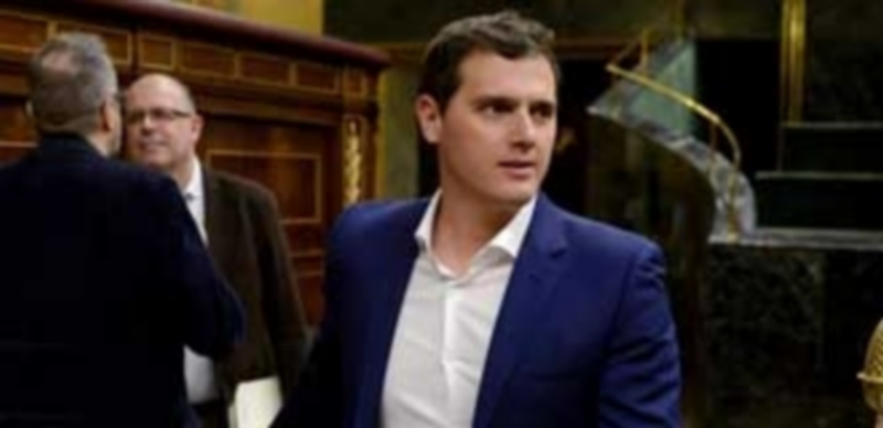 C’s pide a Rajoy y Sánchez un “esfuerzo por España” 1 El presidente de Ciudadanos