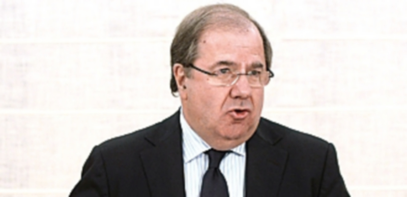 Herrera: «La Junta ha facilitado 45 millones a los autónomos» 1 El presidente de la Junta de Castilla y León