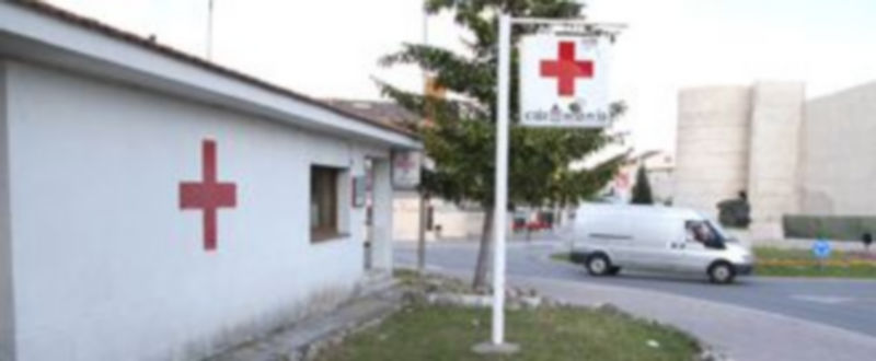 Cruz Roja mantiene su sede en el municipio junto a la rotonda del Castillo./Gabriel Gómez