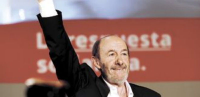 El exvicepresidente del Gobierno tras conocer su designación como nuevo secretario general del PSOE. / Ical.