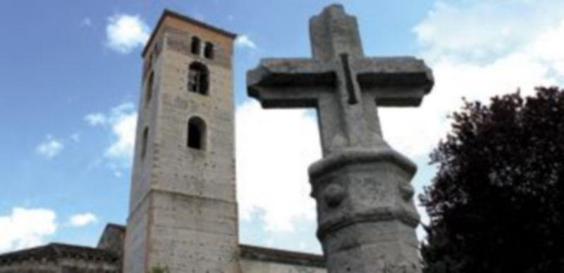 Cruz de la Calzada de Santa María de la Cuesta