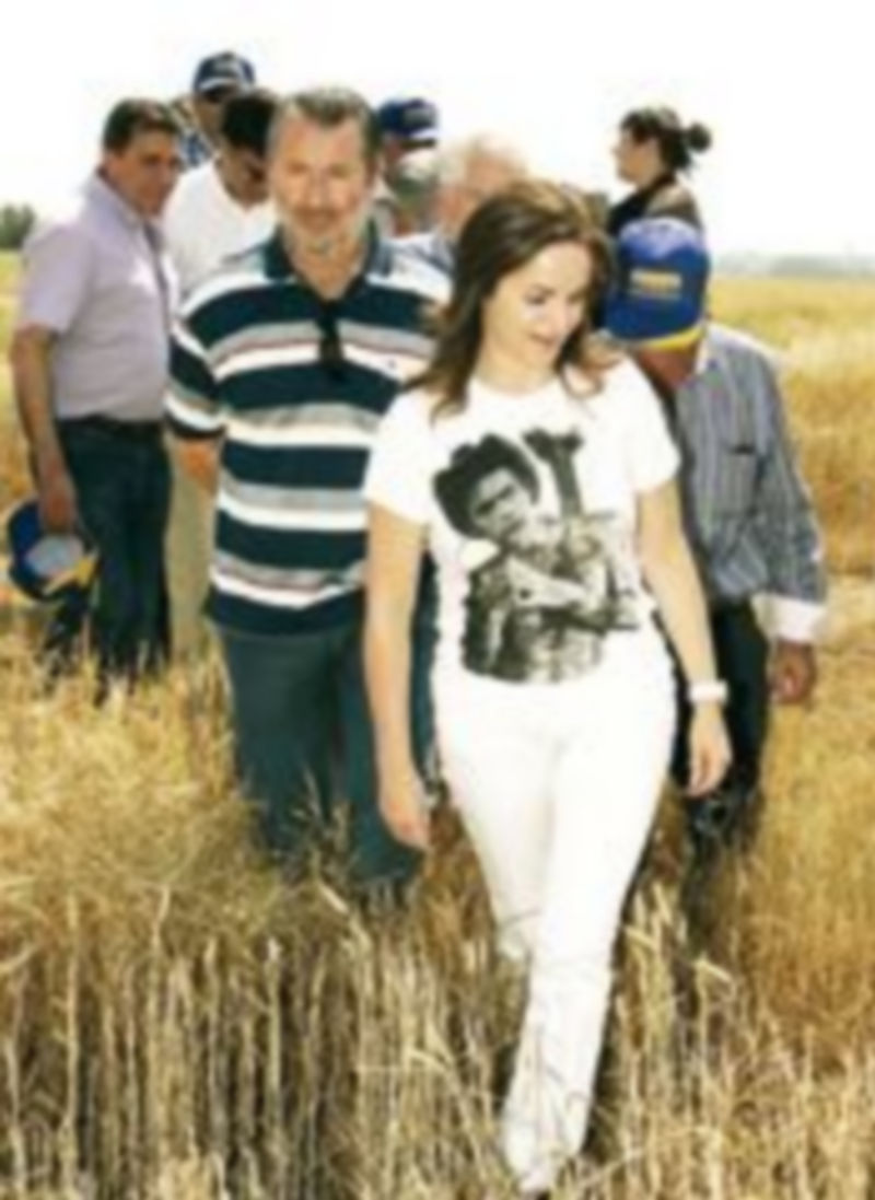 La consejera de Agricultura y Ganadería