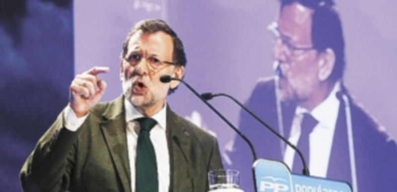 Mariano Rajoy durante su intervención en Murcia. / Efe