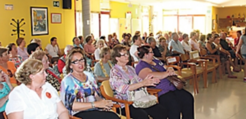 Los usuarios mantienen sus actividades reubicados en otros centros. / C. Núñez