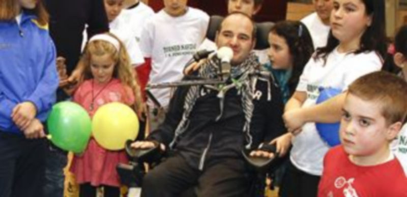 La villa acogió un torneo solidario de fútbol sala para Rodríguez. / Gabriel gGómez