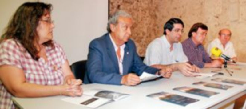 Un momento de la presentación de la vigésima edición del ciclo en el Palacio de Pedro I./Gabriel Gómez