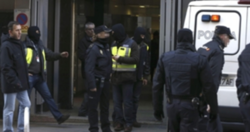 Llegada a la Audiencia Nacional del furgón con los presuntos yihadistas. / Efe