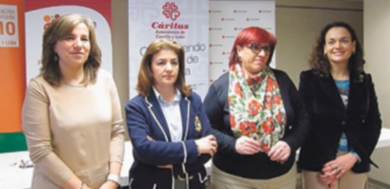 Cuatro organizaciones se unen un año más contra la discriminación 1 Las representantes de Cáritas
