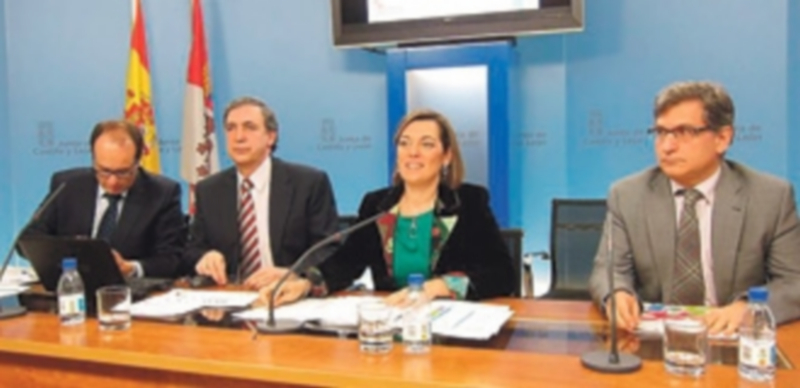 La red de protección a las familias ayuda a 150.000 personas en 2014 1 La consejera de Familia