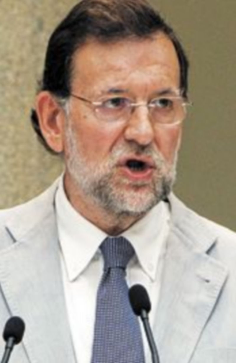 El presidente del PP se ofrece como «catalizador del cambio» para mejorar la posición de España en el mundo. / Efe