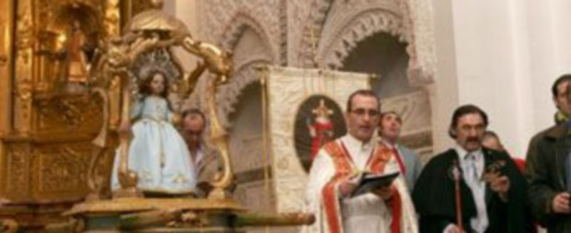 Imagen del Niño de la Bola en el interior de San Esteban en la procesión de Año Nuevo de 2009. /Gabriel Gómez