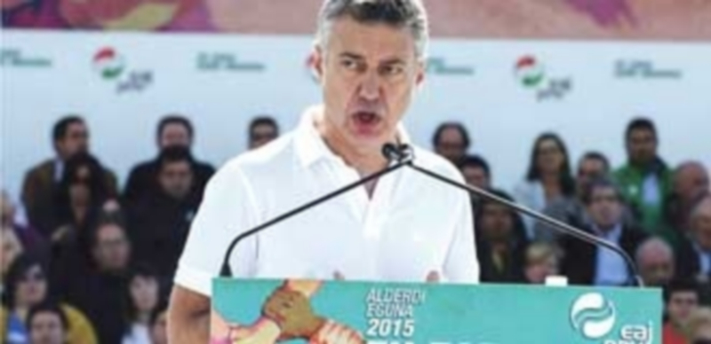 Urkullu pide una consulta legal para decidir el futuro del pueblo vasco 1 El líder del Ejecutivo vasco
