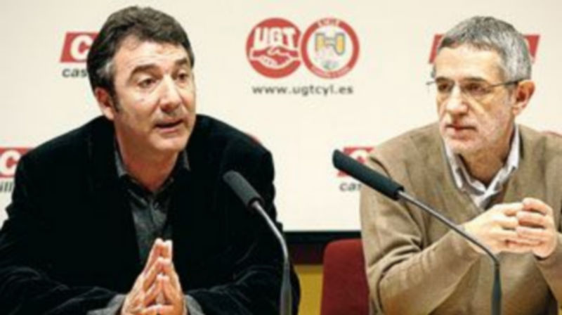 Ángel Hernández (i) y Agustín Prieto