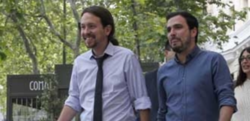 Pablo Iglesias define UP como un nuevo modelo de socialdemocracia “patriótica” 1 Pablo Iglesias (i) y Alberzo Garzón antes de comparecer en Madrid. / Efe