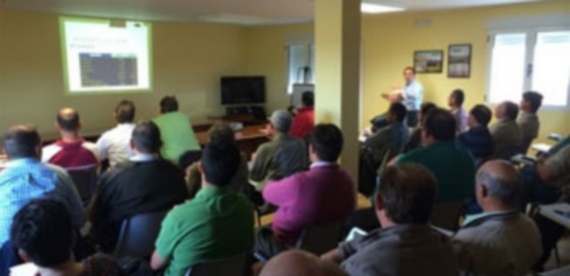 Un momento del curso celebrado la pasada semana en Carbonero el Mayor. / El Adelantado