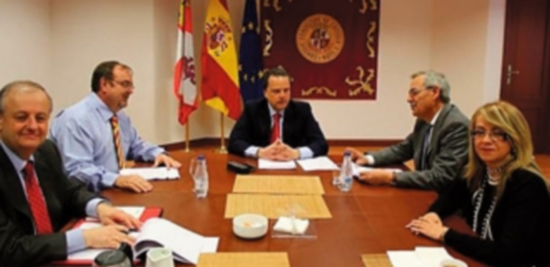 Las reclamaciones ciudadanas se resuelven con “demora injustificada” 1 Reunión del Consejo Consultivo con su presidente